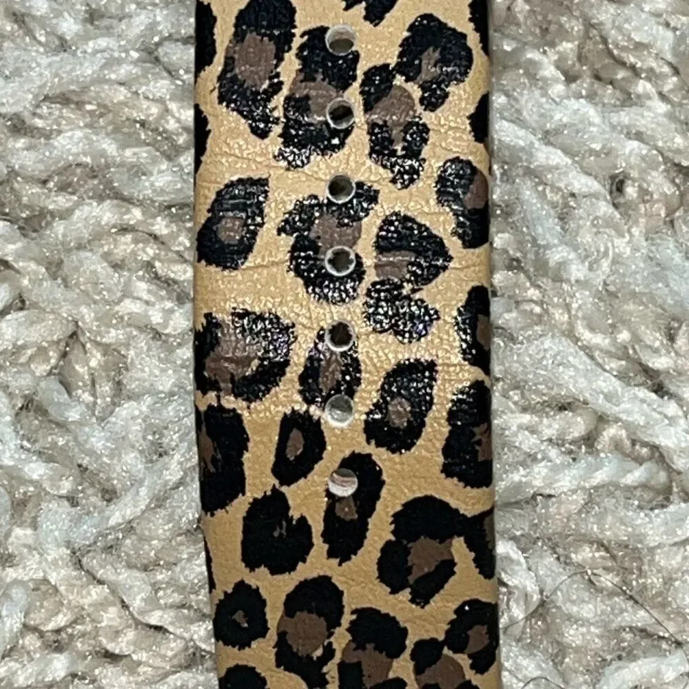 Betsey Johnson Large Square Faced Gold Tone Women’s Quartz Watch Cheetah Print B